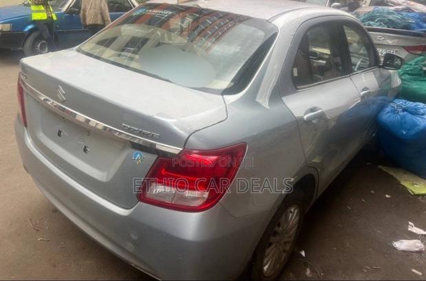 Suzuki Dzire 2024 Silver