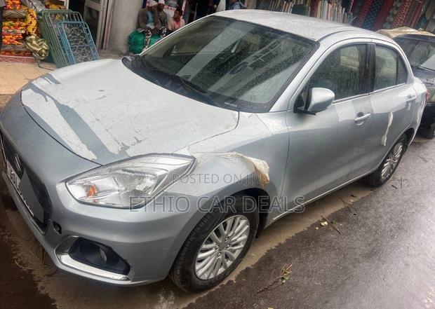 Suzuki Dzire 2024 Silver