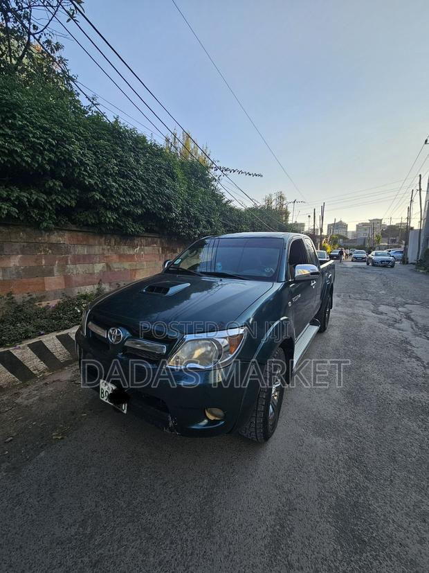 Toyota Hilux 2007 Green