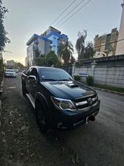 Toyota Hilux 2007 Green for sale