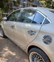 Toyota Yaris 2013 Ivory for sale