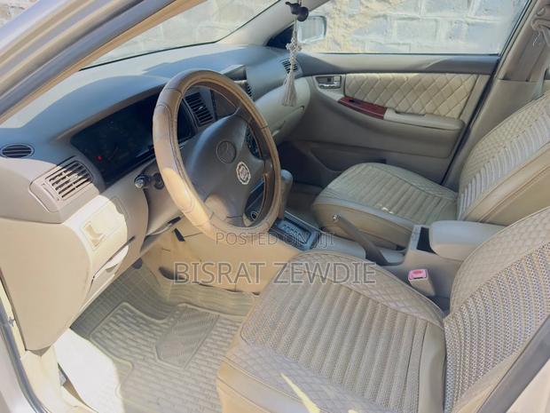 Toyota Corolla 2005 Silver