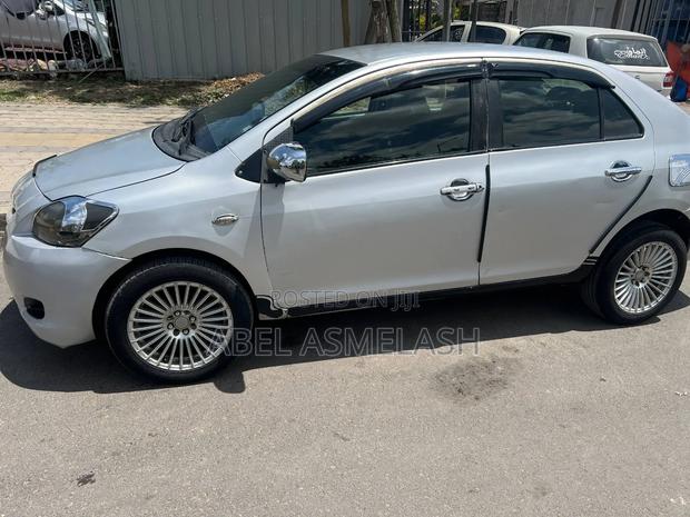 Toyota Yaris 2007 Silver