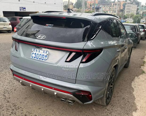 Hyundai Tucson 2022 Gray