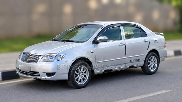 Toyota Corolla 2005 Silver