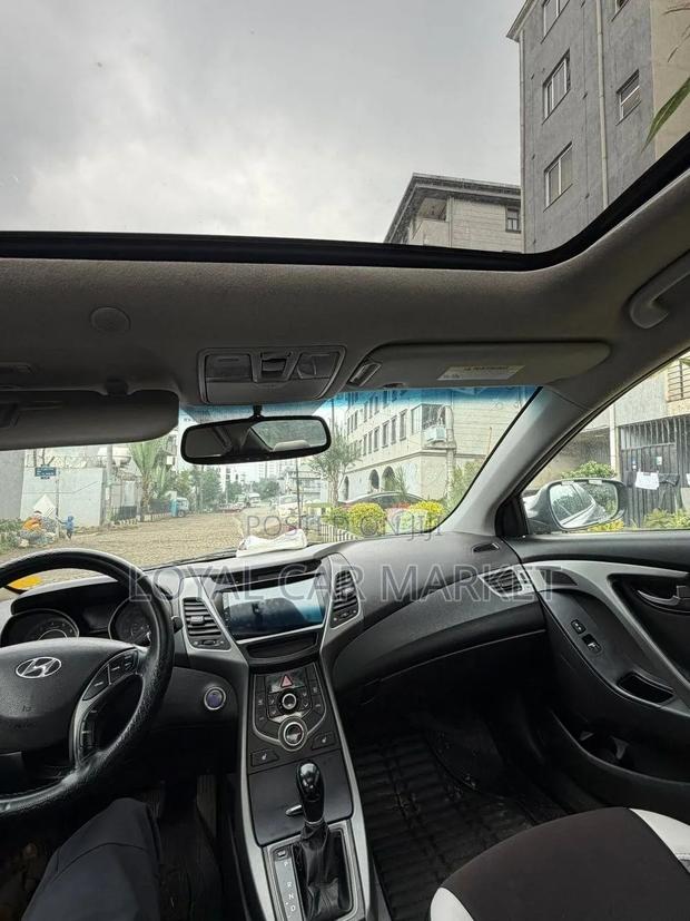 Hyundai Elantra 2015 Gray