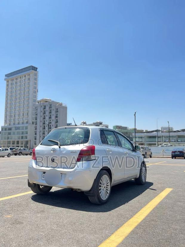 Toyota Yaris 2007 Silver
