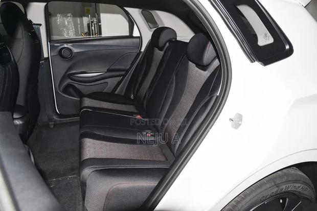 New BYD E2 43 kWh 94 hp FWD 2025 White