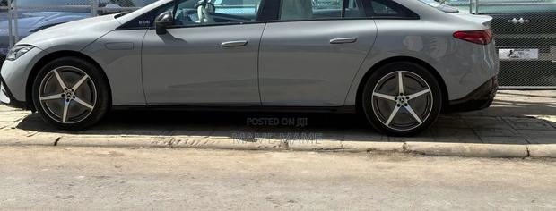 New Mercedes-Benz EQE 2025 Gray