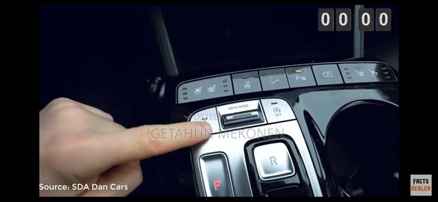 Hyundai Tucson 2022 Gold