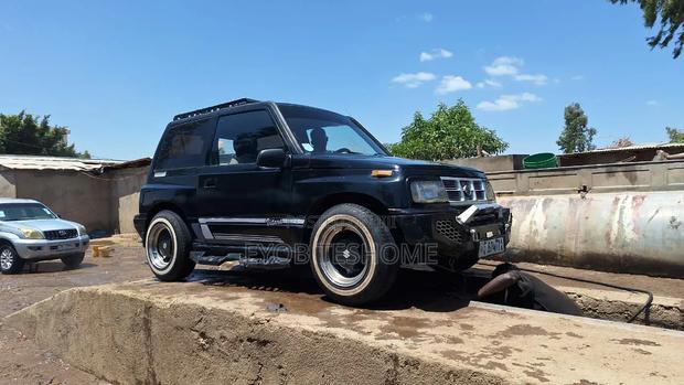 Suzuki Escudo 1994 Black