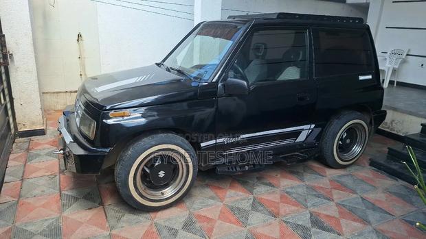 Suzuki Escudo 1994 Black