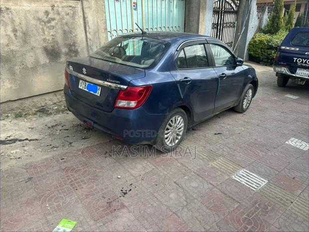 Suzuki Dzire 2022 Blue