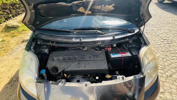 Toyota Yaris 2009 Black