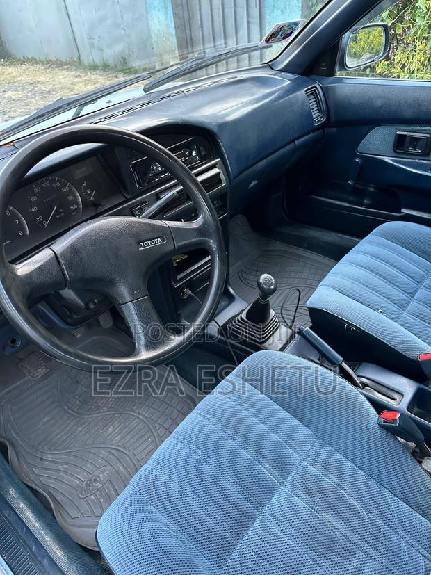Toyota Corolla II 1.3 FWD 1991 Blue