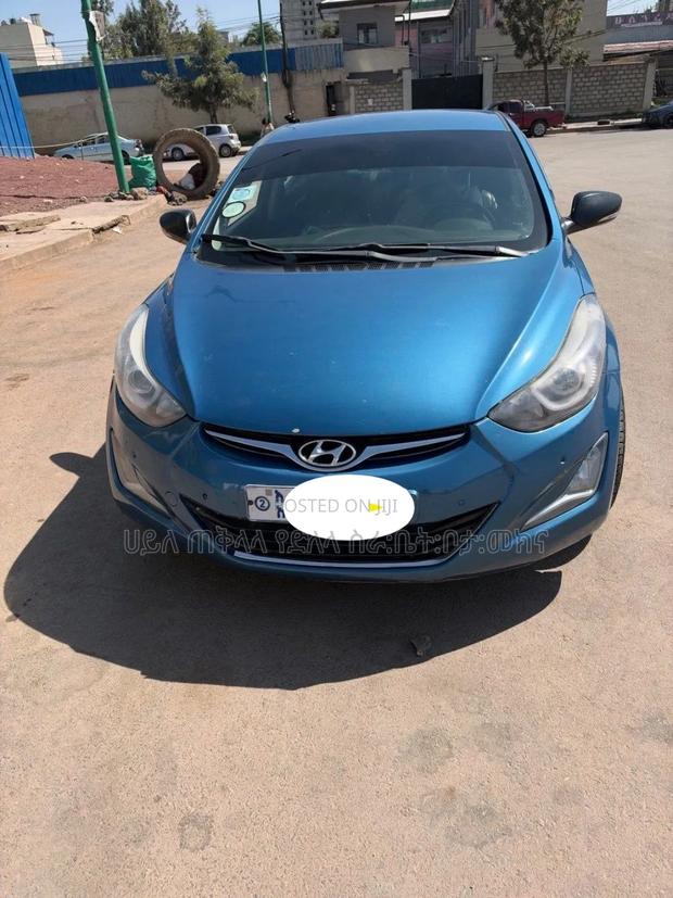 Hyundai Avante 2014 Blue