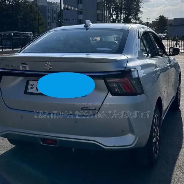 Suzuki Dzire 2025 Silver