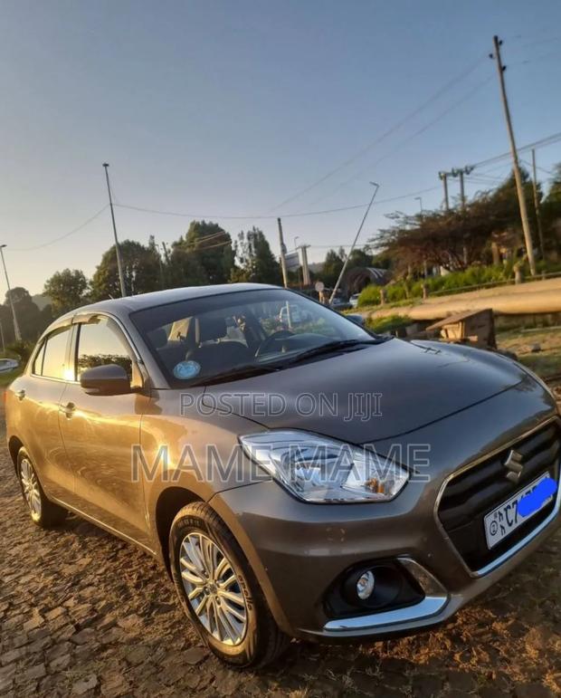 Suzuki Dzire 2024 Gray