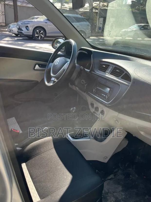 Suzuki Alto 2023 Silver