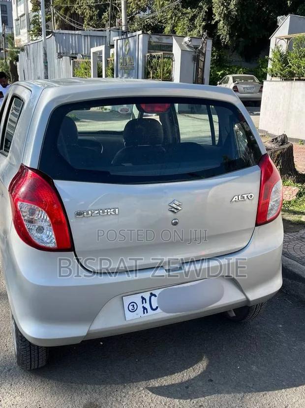 Suzuki Alto 2023 Silver