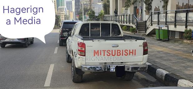 Mitsubishi L200 2015 White