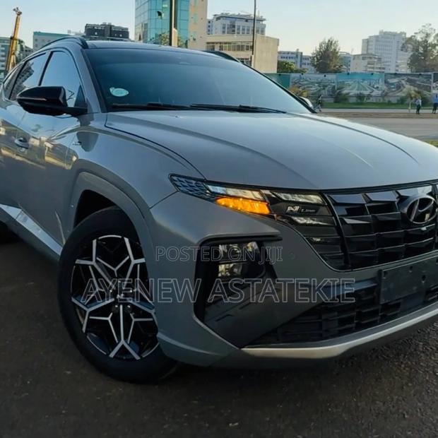 Hyundai Tucson 2022 Gray
