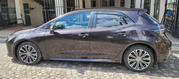 Toyota Corolla 2021 Brown