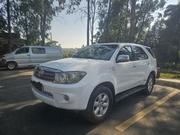 Toyota Fortuner 2.7 RWD 2011 Gold for sale