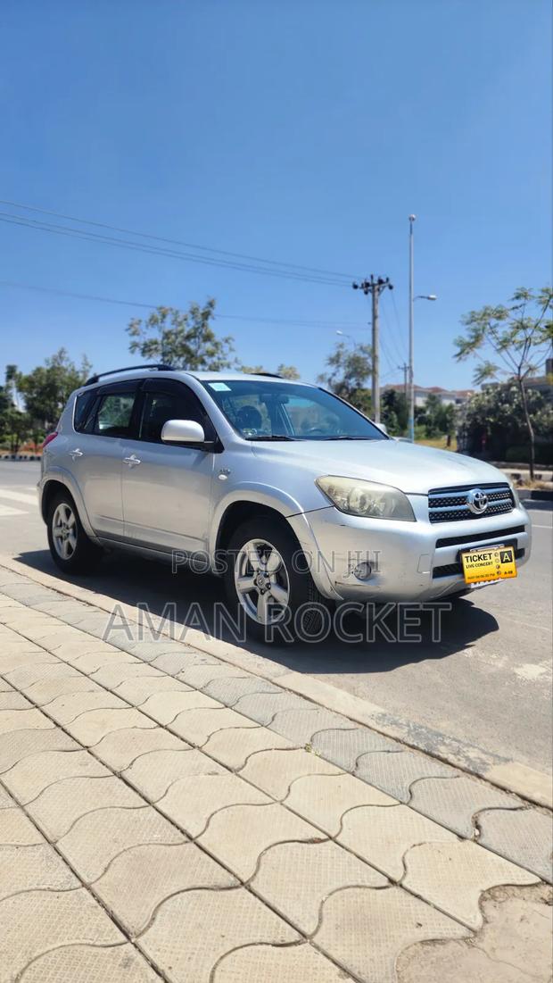 Toyota RAV4 2007 Silver