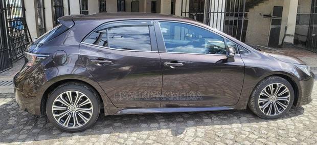 Toyota Corolla 2021 Brown
