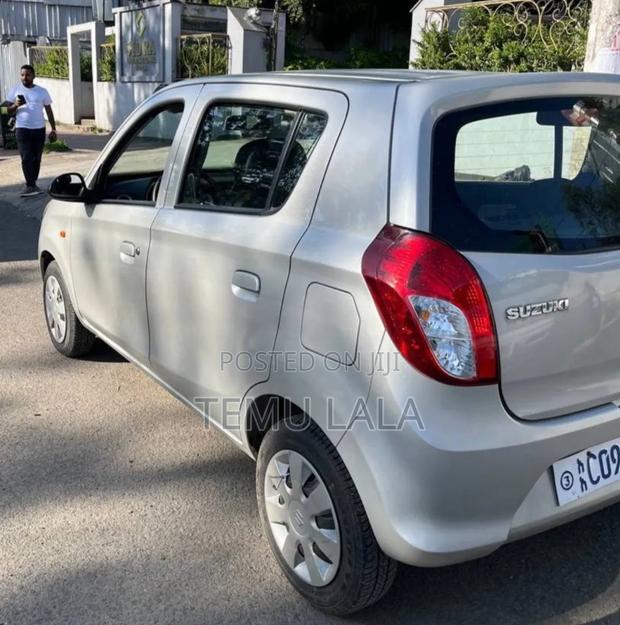 Suzuki Alto 2023 White