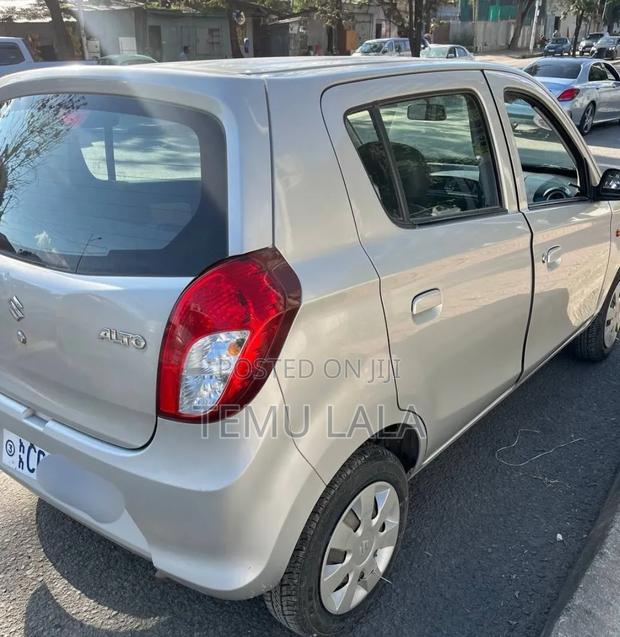 Suzuki Alto 2023 White