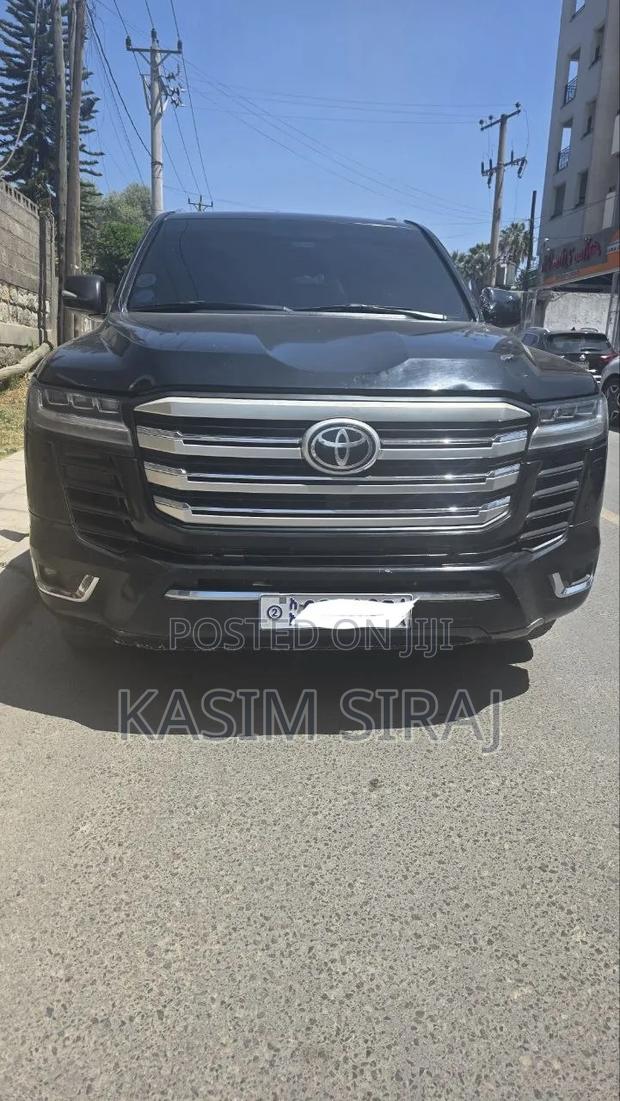 Toyota Land Cruiser 4.5 V8 GX-R 2012 Gray