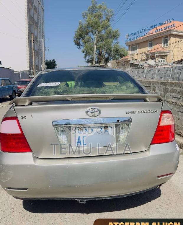 Toyota Corolla 2005