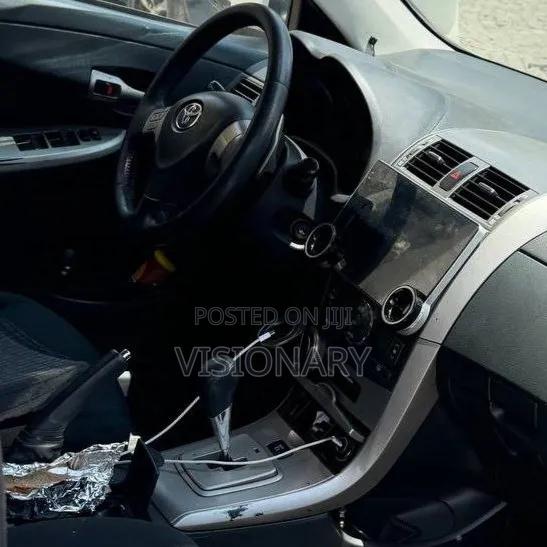Toyota Corolla 2009 Silver
