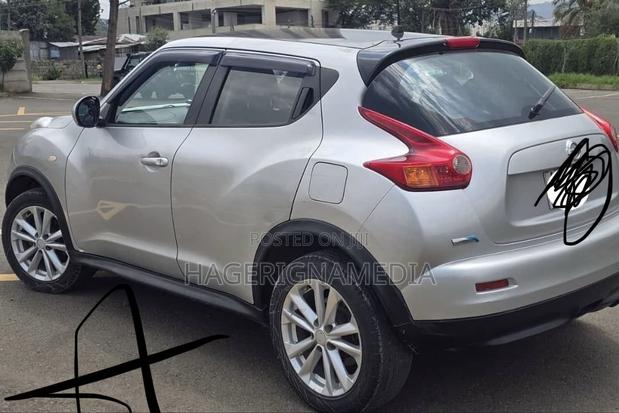 Nissan Juke 2016 Silver