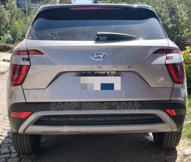 Hyundai Creta 2023 Silver