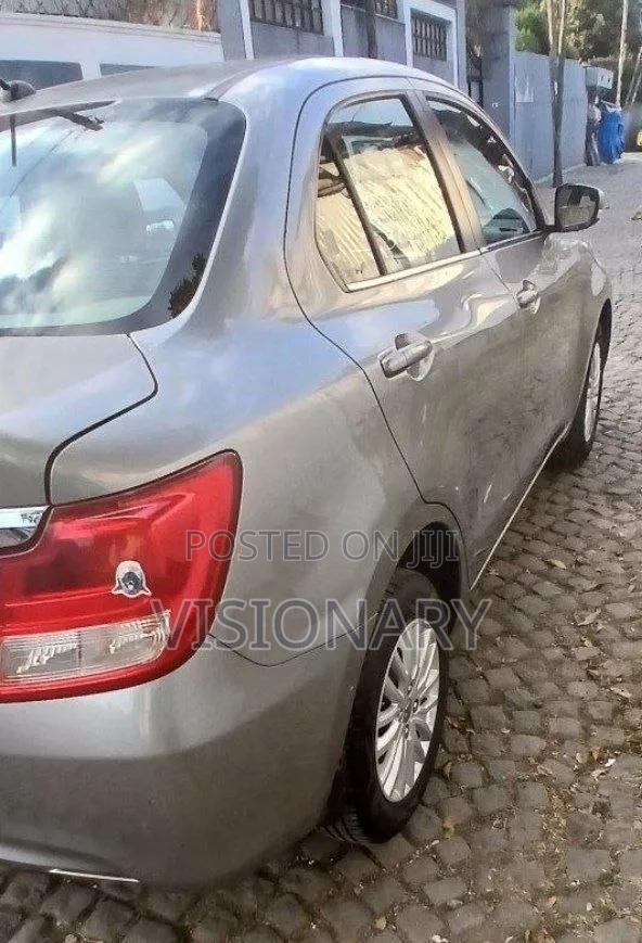 Suzuki Dzire 2021 Pearl