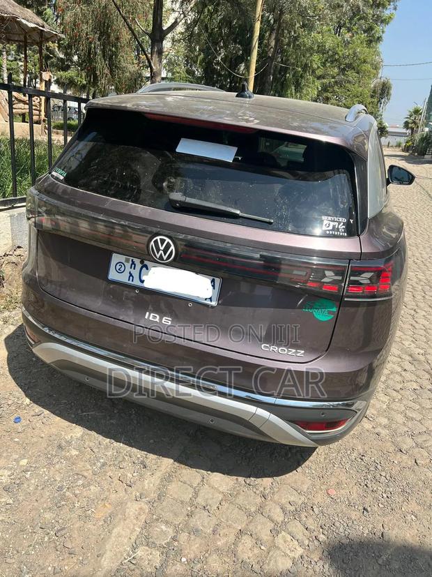 Volkswagen ID.6 2022 Burgundy