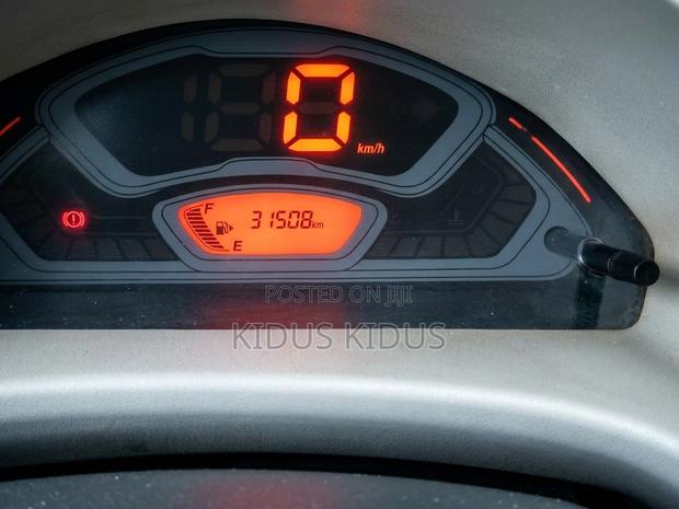 Suzuki Eeco 2025 White