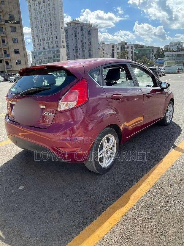Ford Fiesta 2015 Burgundy