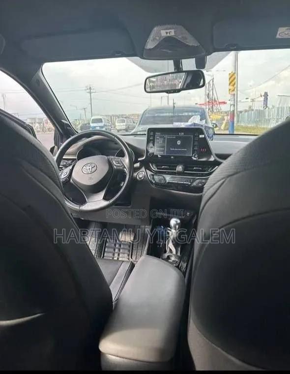 Toyota C-HR 2022