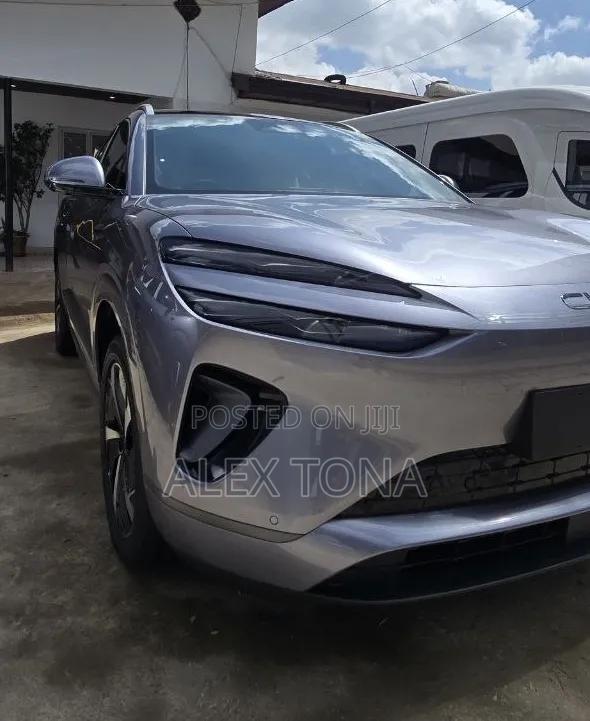 New BYD Song Plus 2025 Gray