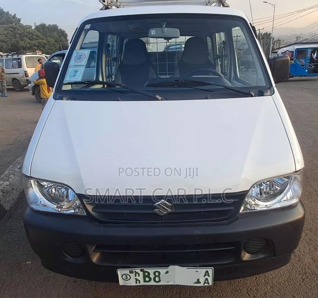 Suzuki Eeco 2024 White