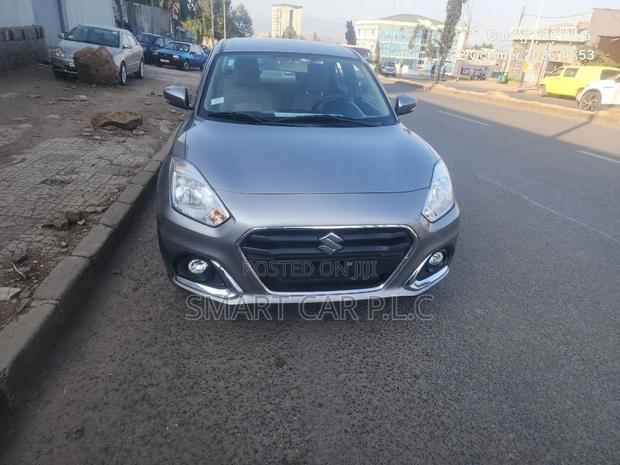 Suzuki Dzire 2023 Silver