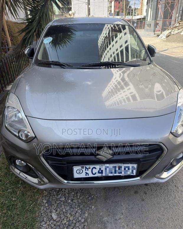 Suzuki Dzire 2022 Silver
