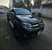 Toyota Hilux 2007 Gray for sale