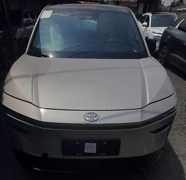 New Toyota bZ3 2025 Gold