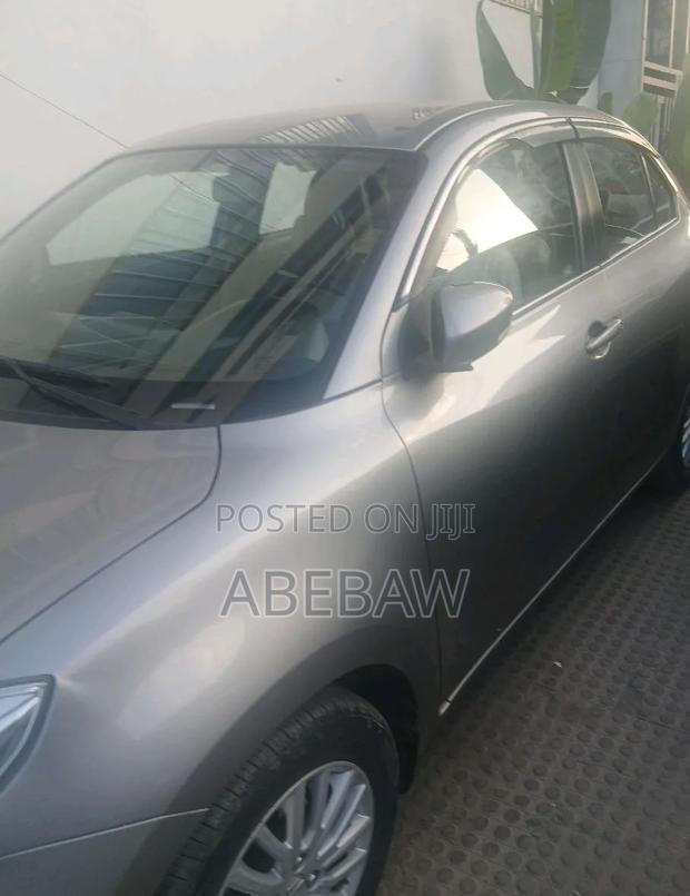 Suzuki Dzire 2022 Silver