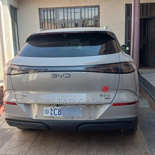 New BYD Seal 06 DM-i Elite 2025 Off white